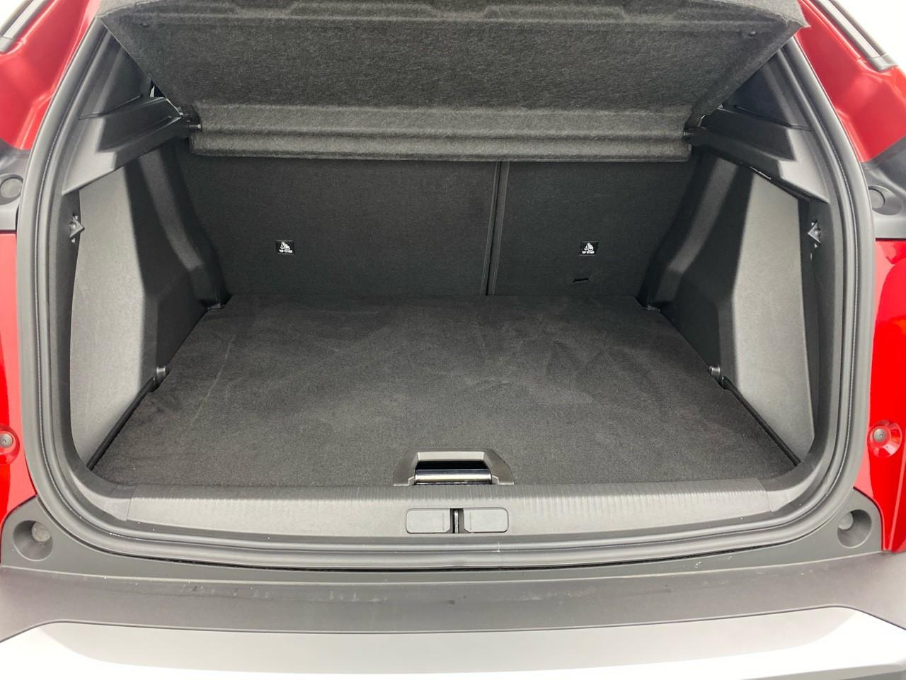Peugeot 2008 hybrid 145 ch e-dcs6 allure — photo 6