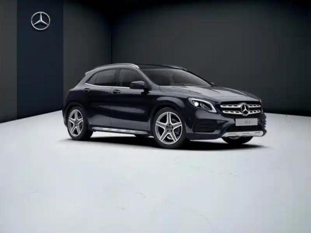 Mercedes Gla 200 d fascination — photo 13