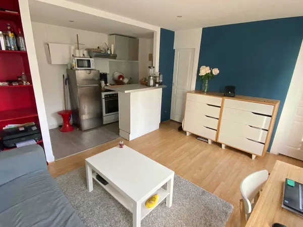 Loue appartement meublé 28m² Paris 18ème