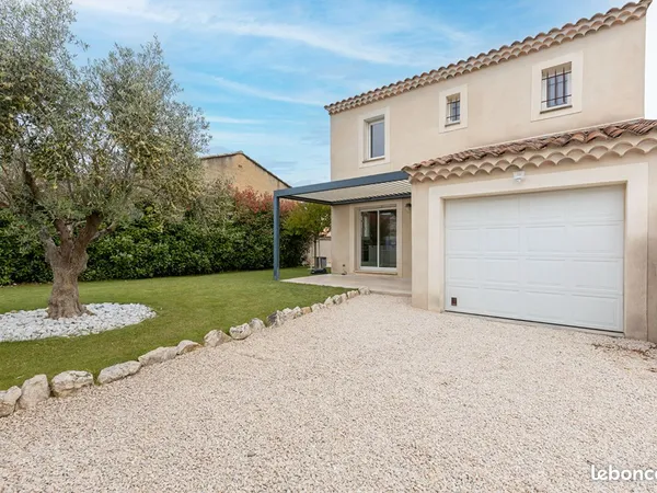 Villa 4 pièces 103 m²