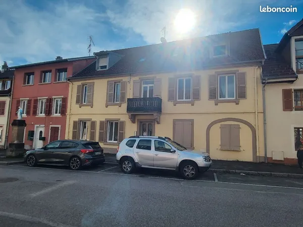 Appartement F3 traversant, RDC