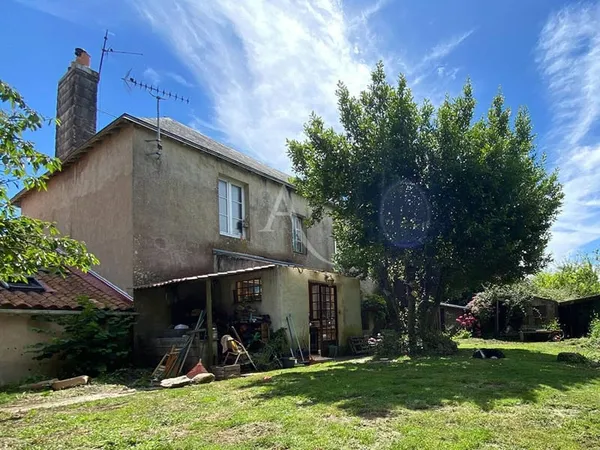 Maison 8 pièces 195 m²