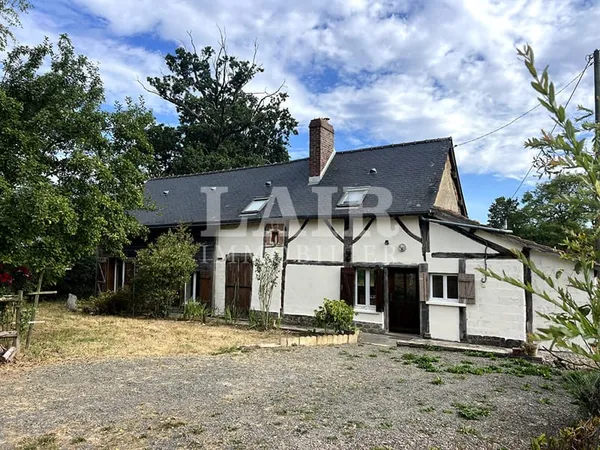 Maison Colombage, 3 minutes de Briouze sur 17598 m² - Réf: E15547