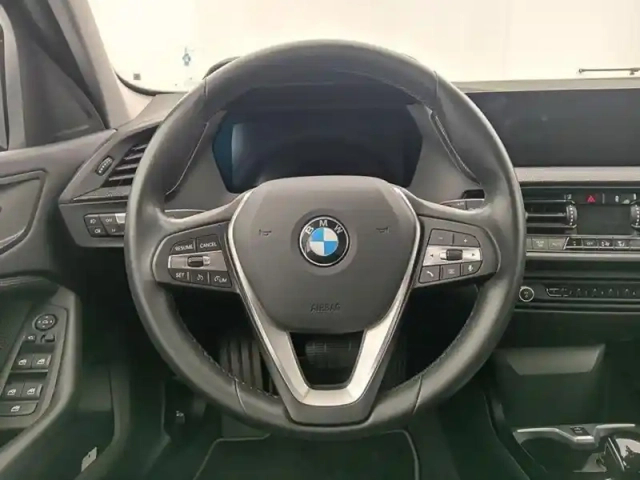 Bmw Serie 1 série 1 118ia 136ch edition sport dkg7 — photo 10