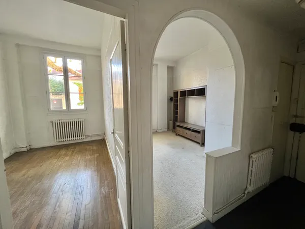 Vends appartement à rénover