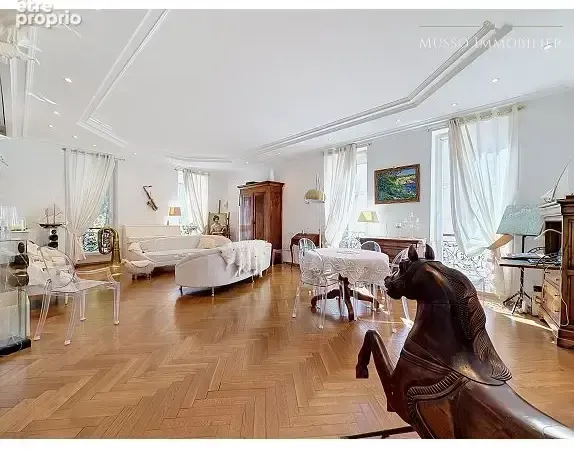 Appartement 4 pièces 108 m²