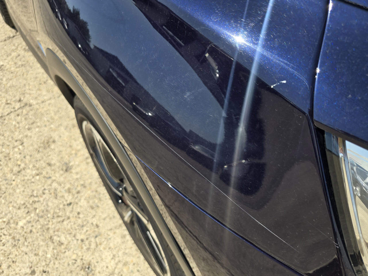 DS7 Crossback Hybride E-Tense 300 EAT8 4x4 — photo 34