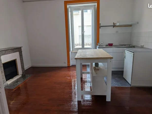 Location d'un appartement à Nantes quartier Zola