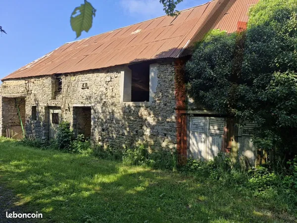 Propriété 3 pièces 160 m²