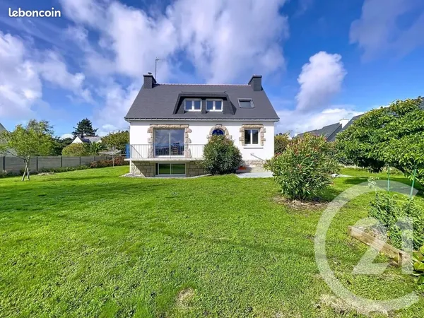 Maison 9 pièces 223 m²