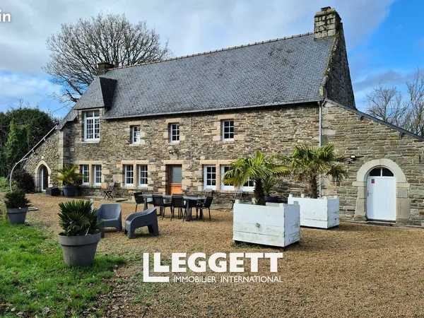 Maison 8 pièces 192 m²