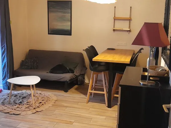 Grand studio
