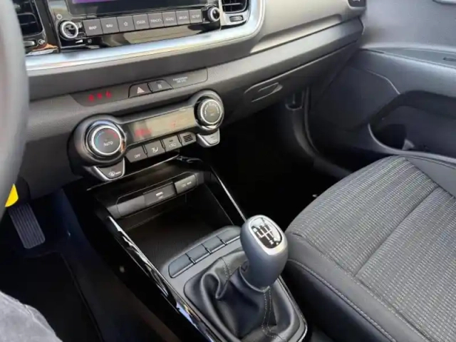 Kia Stonic 1.0 t-gdi 100ch active — photo 12