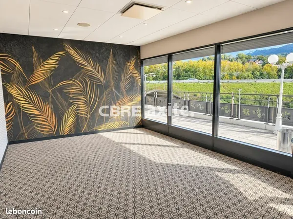 Bureaux 240 m² GRESY SUR AIX