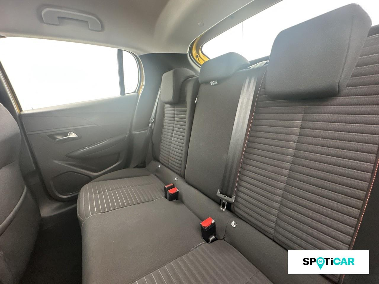Peugeot 208 1.2 puretech 75ch s&s active pack — photo 10