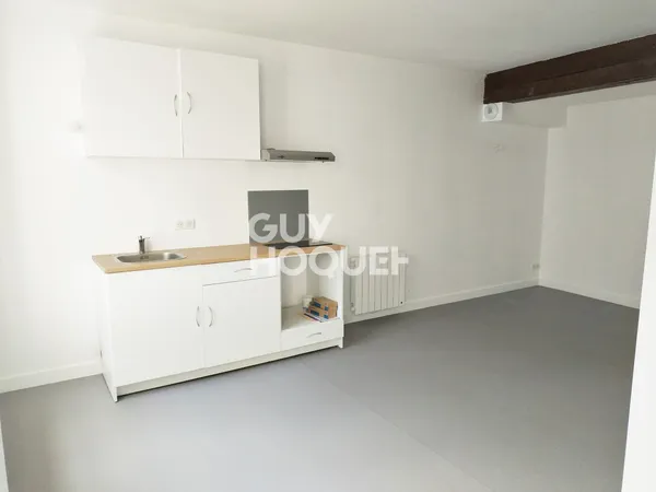 APPARTEMENT À LOUER DE 1 PIÈCE DE 24,00 M²