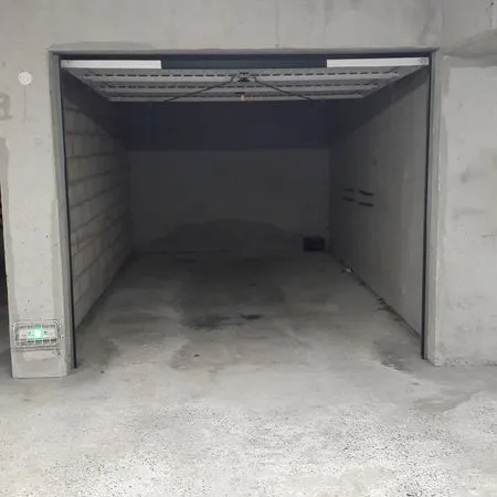 Boxe garage individuel sécurisé