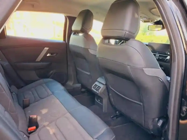 Citroën C4 bluehdi 110ch s&amp;s feel pack — photo 12