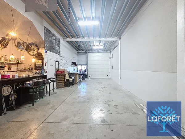 HANGAR & BUREAU - 91520 - EGLY