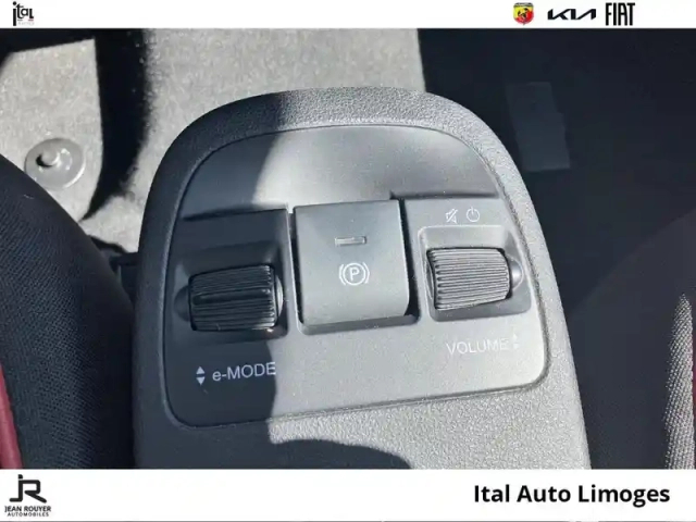Fiat 500 e 95ch (red) 2.0 my23 — photo 13
