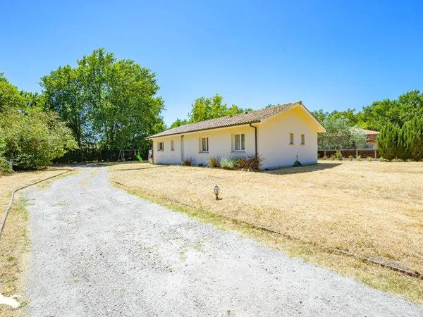 Contemporaine de 4 pièces principales