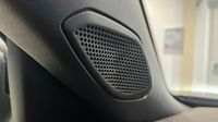 Peugeot 2008 1.2 PureTech 130ch S&S Allure EAT8 — photo 27
