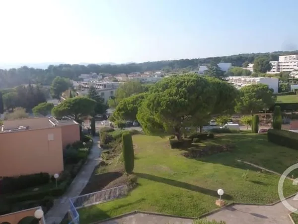 Parking 10 m²