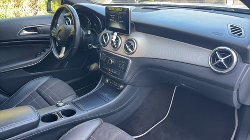 Mercedes Classe GLA 180 CDi 109 7G-DCT - Sensation – 2016 – 152947 km – Diesel – Boîte Automatique — photo 31