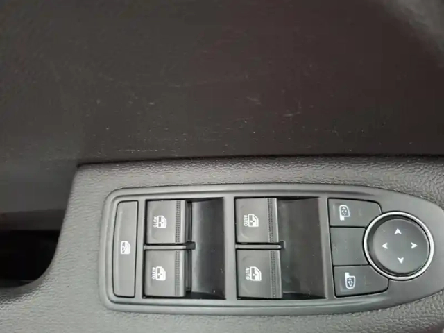 Renault Clio blue dci 100 ch gsr2 — photo 38