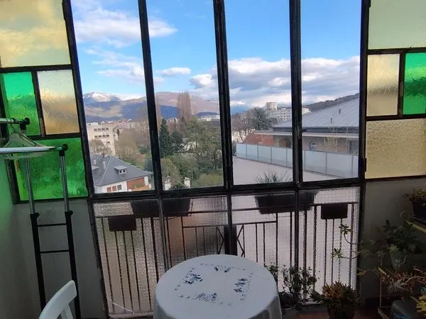 Appartement T3 de 88,6 m2 et garage