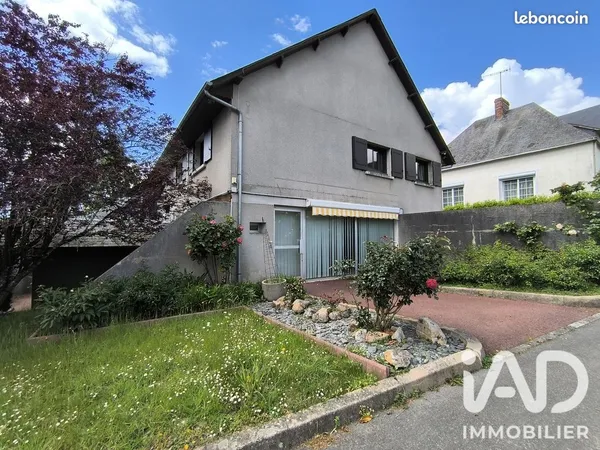Maison 8 pièces 245 m²