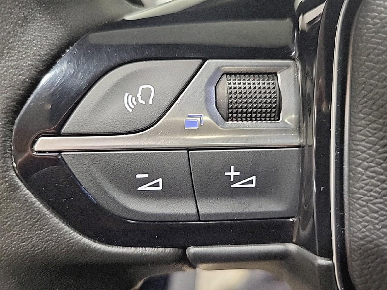 Peugeot 5008 bluehdi 130ch s&s eat8 allure pack — photo 18