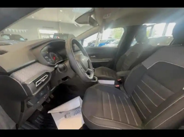 Dacia Jogger 1.0 eco-g 100ch extreme+ 7 places — photo 10