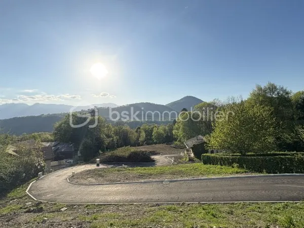 Terrain 1515 m²