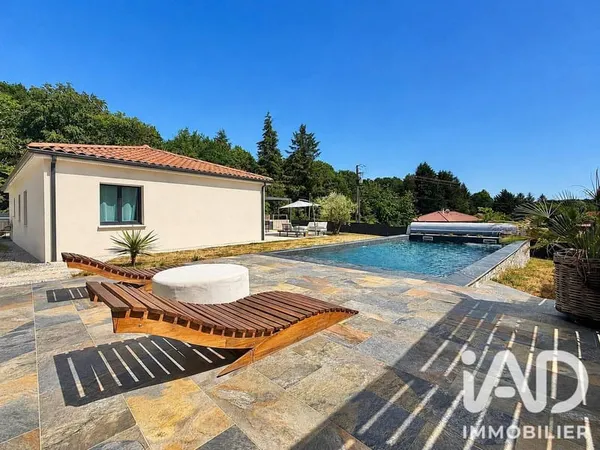 Maison de plain-pied 6 pièces 125 m²