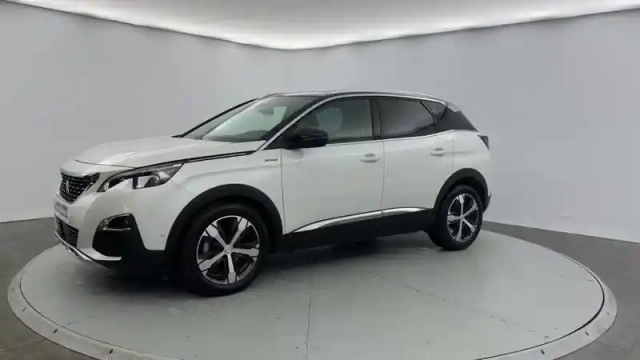 Peugeot 3008 1.2 puretech 130ch s&amp;s bvm6 gt line — photo 5