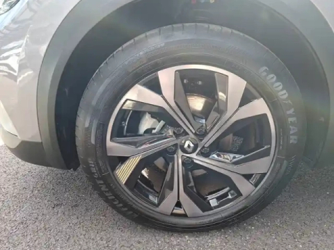 Renault Captur e-tech full hybrid 145