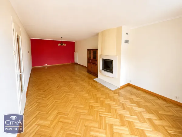 Maison 5 pièces 203 m²