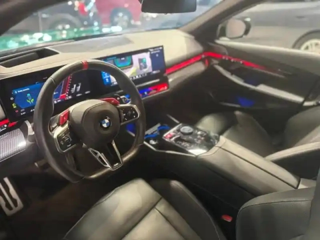 Bmw Serie 5 m5 touring 4.4 v8 phev 727ch (585+197) — photo 15