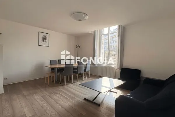 Appartement meublé 3 pièces 69 m²