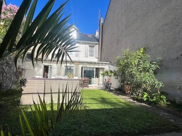 Maison 8 pièces 152 m²