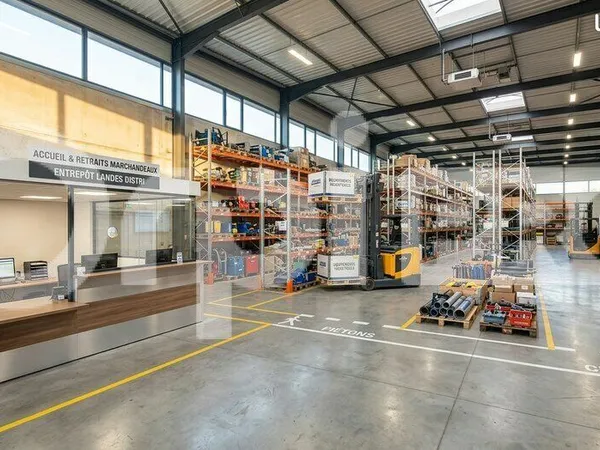 Fonds de commerce 530 m²