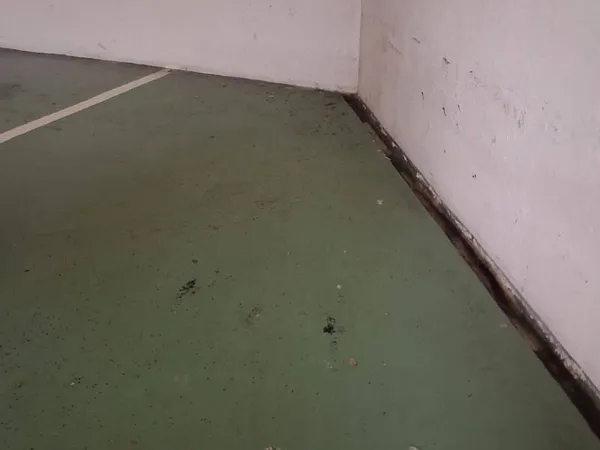 Parking 13 m²