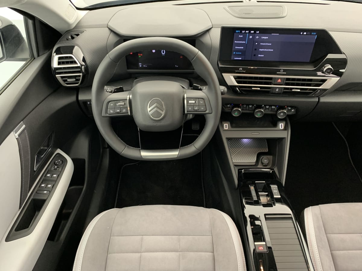 Citroën C4 — photo 13