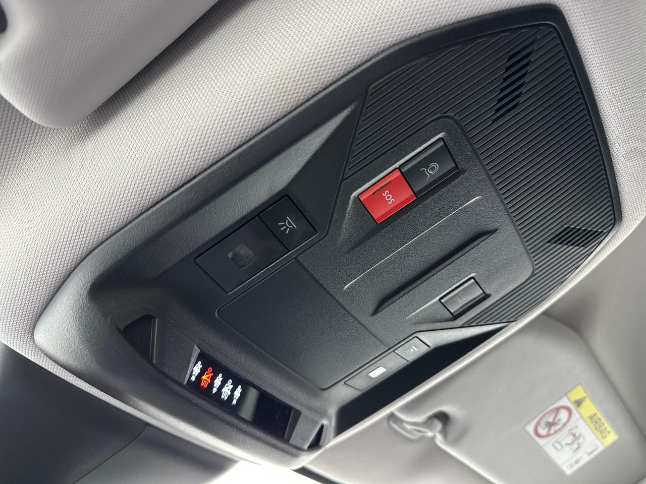 Peugeot 308 hybrid 145 e-dcs6 allure — photo 34
