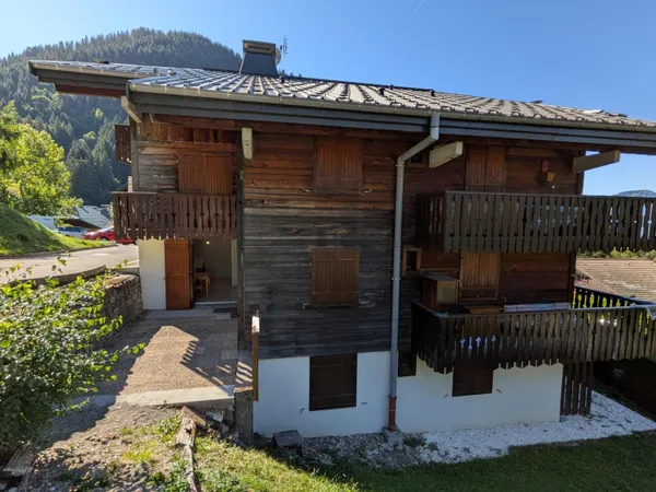Grand studio avec terrasse privative