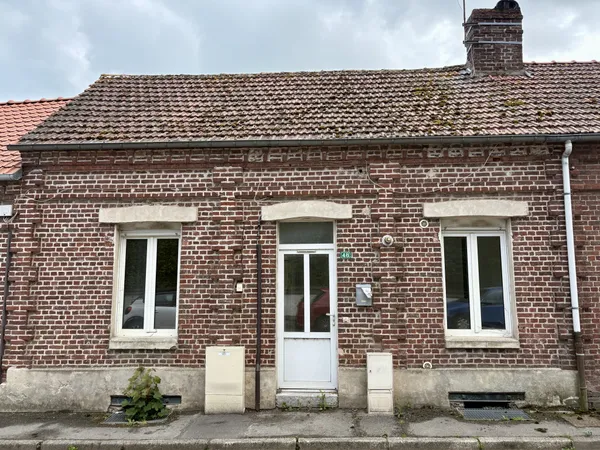 MAISON EN BRIQUES PROCHE DE BLANGY-SUR-BRESLE