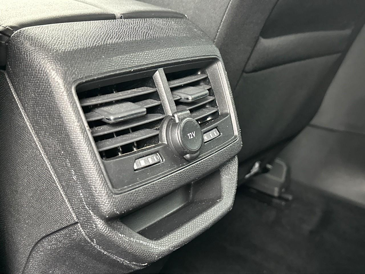 Peugeot 3008 puretech 130ch s&s eat8 style — photo 35