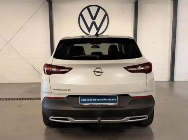 Opel Grandland X 1.2 turbo 130ch elite bva8 109g — photo 3