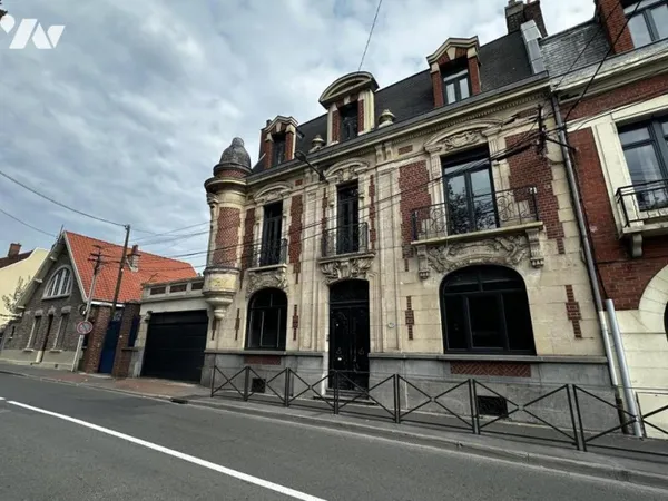 Maison 12 pièces 289 m²
